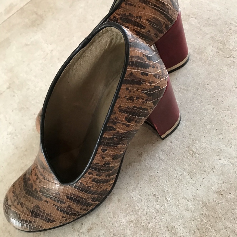 Snake pattern Amazing shoe!!! - Picture 3 of 4
